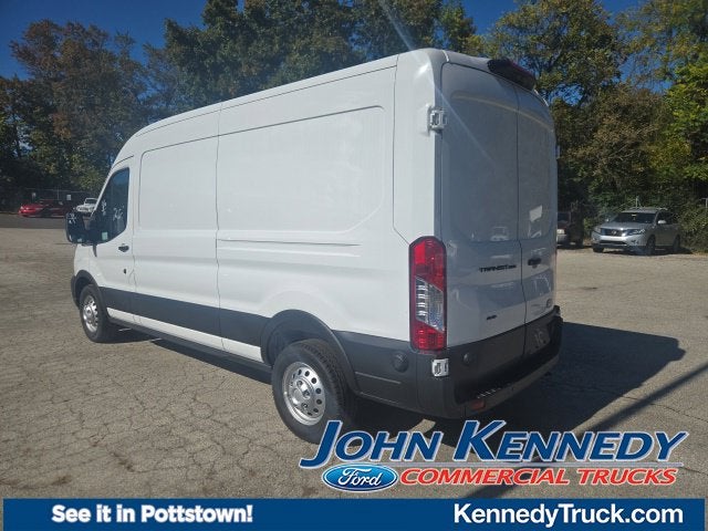 2026 Ford Transit Cargo Van T-250 148 Med Rf 9150 GVWR AWD