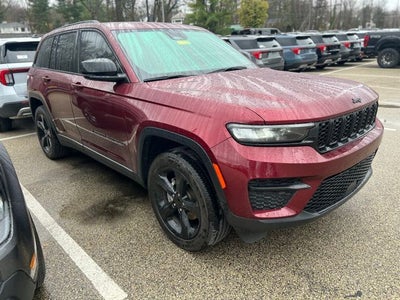 2023 Jeep Grand Cherokee Altitude