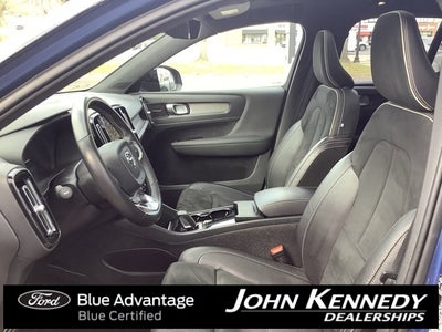 2021 Volvo XC40 Recharge Pure Electric P8