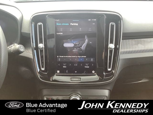 2021 Volvo XC40 Recharge Pure Electric P8