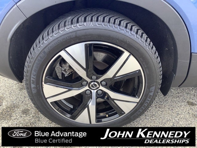 2021 Volvo XC40 Recharge Pure Electric P8