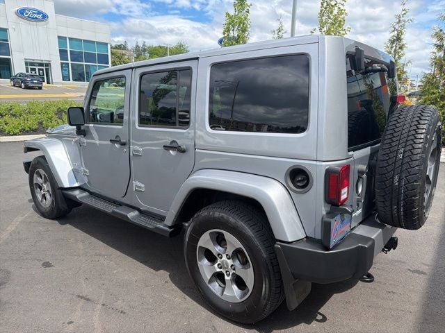 2016 Jeep Wrangler Unlimited Sahara