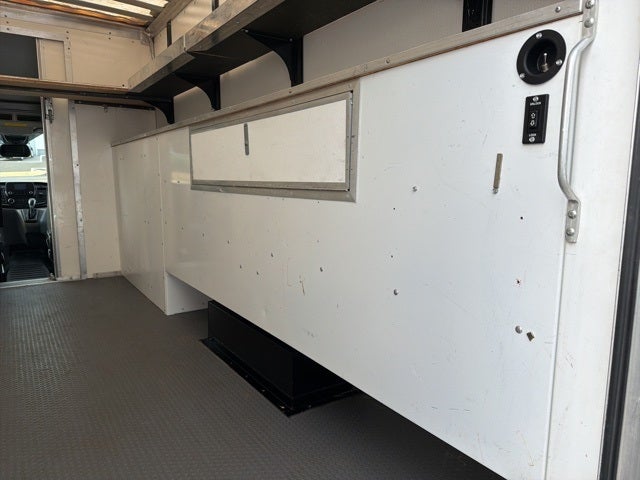 2022 Ford Transit-350 Base 138 WB