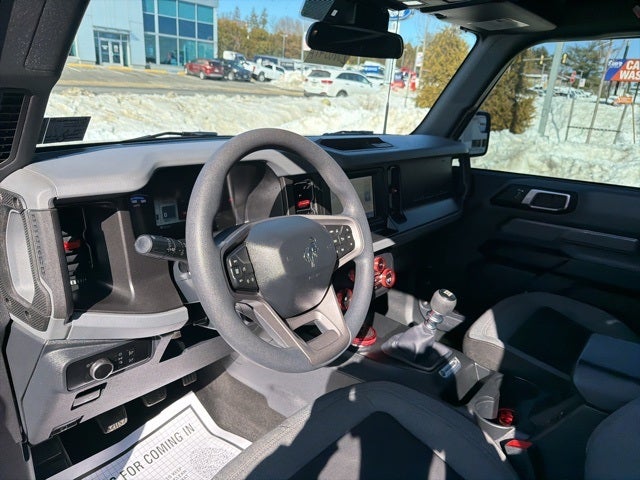 2023 Ford Bronco Base