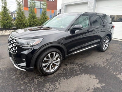 2025 Ford Explorer Platinum