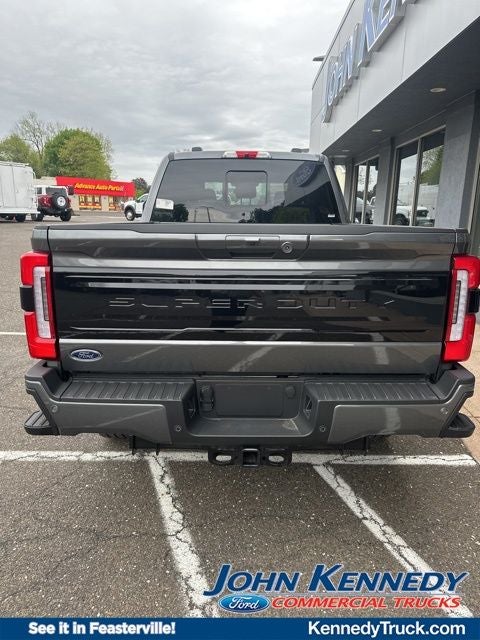 2026 Ford F-350SD Platinum Pickup