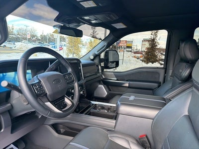 2025 Ford F-350SD Platinum