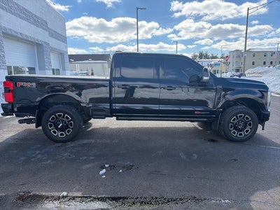 2025 Ford F-350SD Platinum