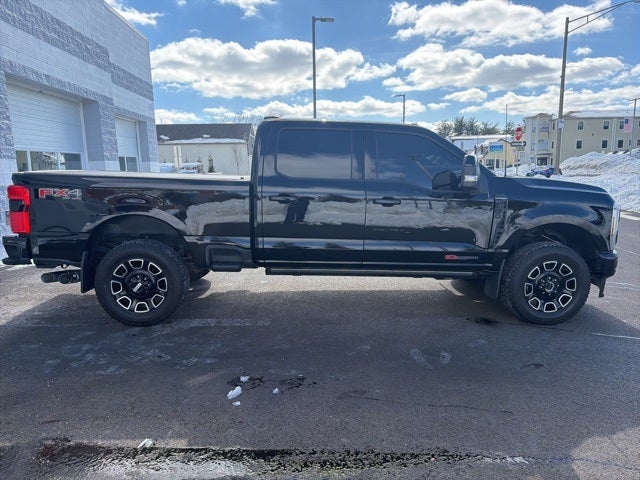 2025 Ford F-350SD Platinum