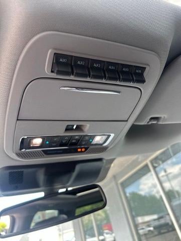 2026 Ford F-350SD Pickup Lariat