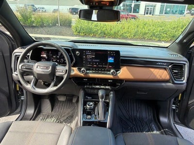 2025 GMC Canyon AT4