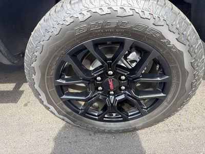 2025 GMC Canyon AT4