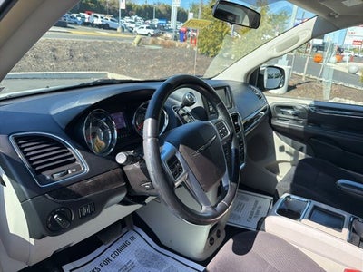 2011 Chrysler Town & Country Touring