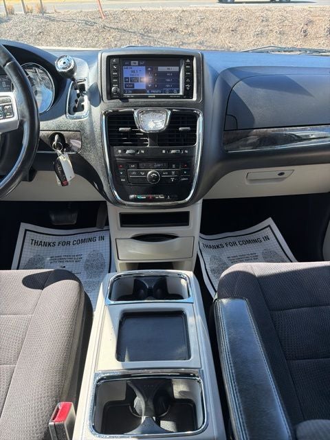 2011 Chrysler Town & Country Touring