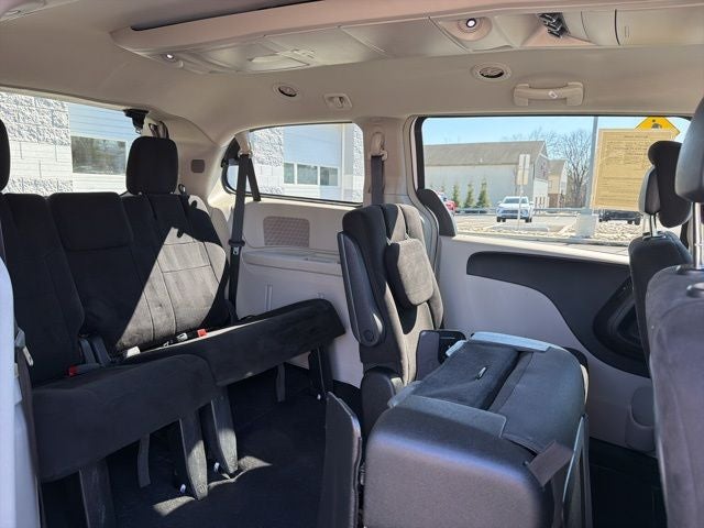 2011 Chrysler Town & Country Touring