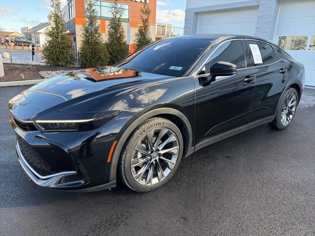 2023 Toyota Crown XLE