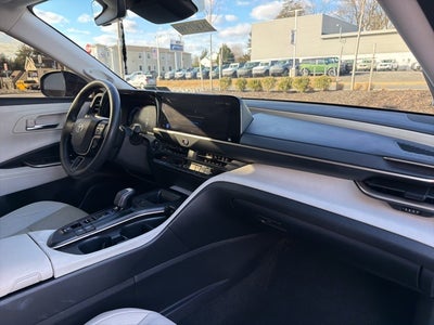 2023 Toyota Crown XLE