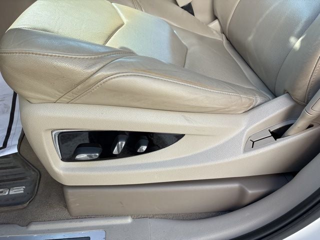 2017 Cadillac Escalade ESV Luxury