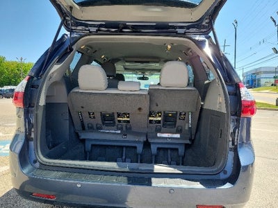 2017 Toyota Sienna XLE Premium 7 Passenger