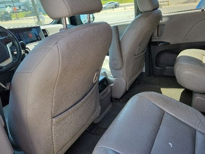2017 Toyota Sienna XLE Premium 7 Passenger
