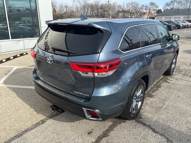 2017 Toyota Highlander Limited