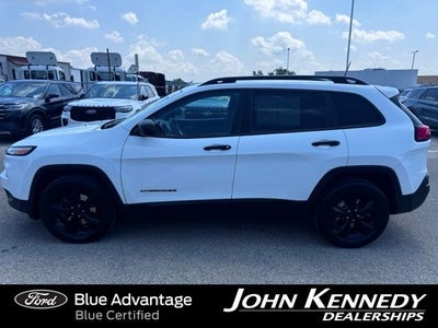 2017 Jeep Cherokee Sport