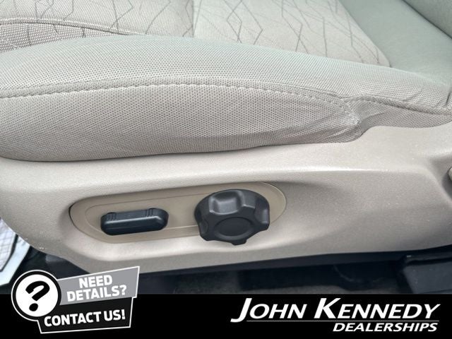 2015 Ford Explorer Base