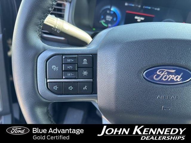 2025 Ford F-150 Lightning Lariat