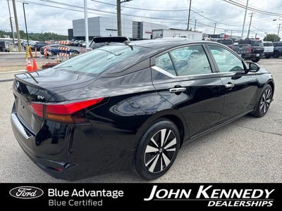 2022 Nissan Altima 2.5 SV