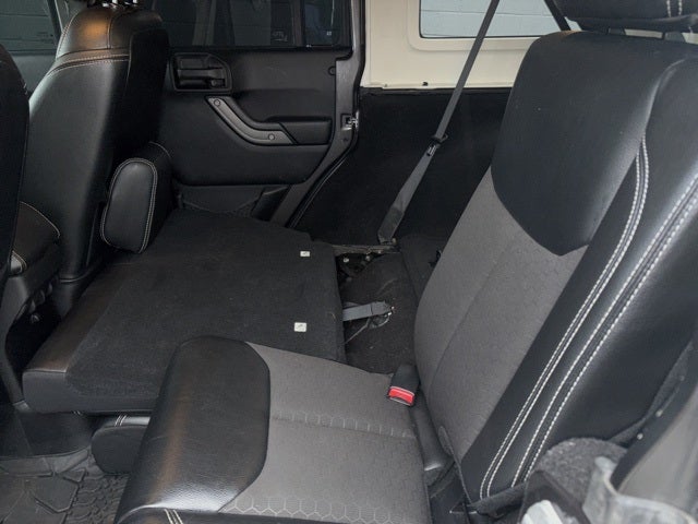 2016 Jeep Wrangler Unlimited Freedom Edition