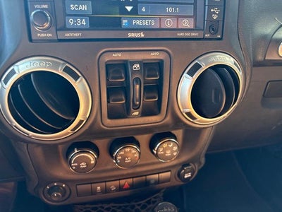 2013 Jeep Wrangler Unlimited Sahara