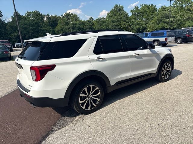 2024 Ford Explorer ST-Line