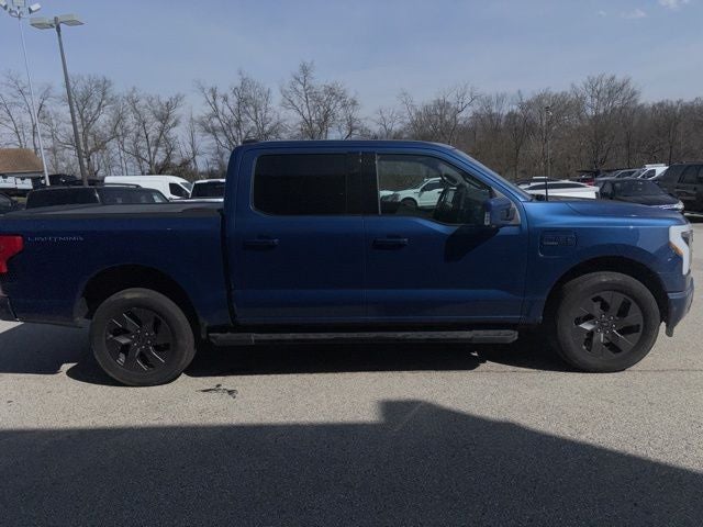2022 Ford F-150 Lightning Lariat