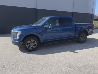 2022 Ford F-150 Lightning Lariat