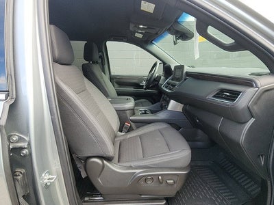 2024 Chevrolet Suburban LS