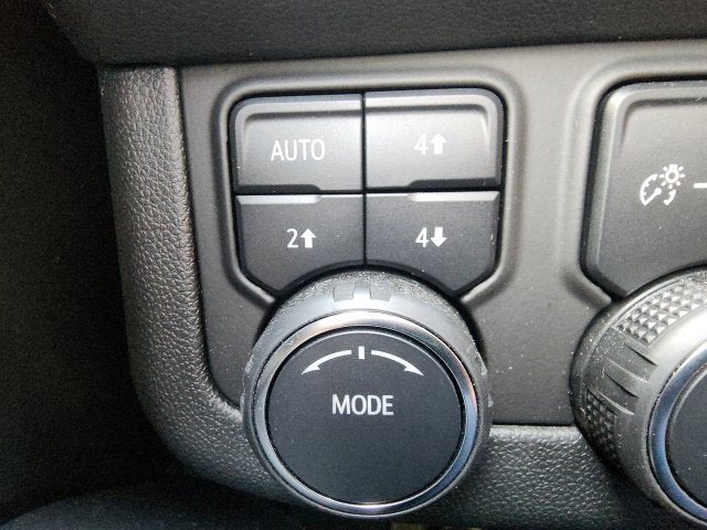 2024 Chevrolet Suburban LS