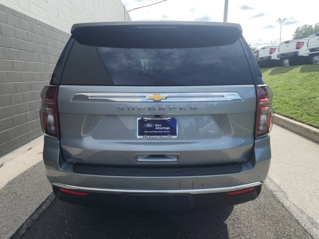 2024 Chevrolet Suburban LS
