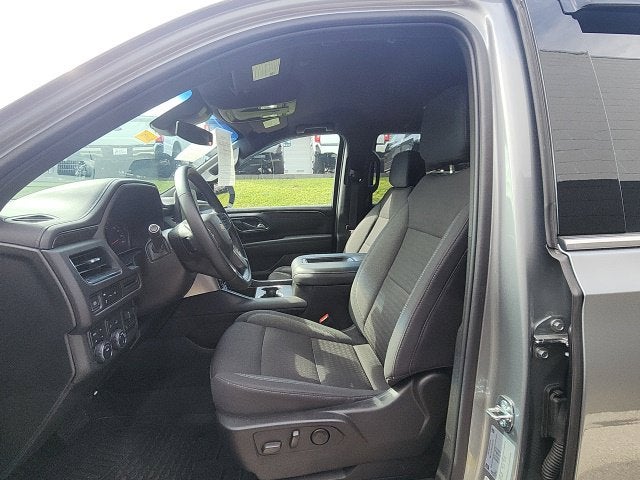 2024 Chevrolet Suburban LS