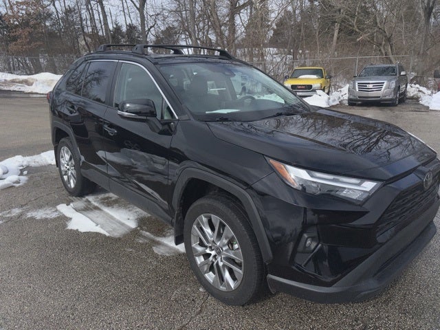 2024 Toyota RAV4 XLE Premium