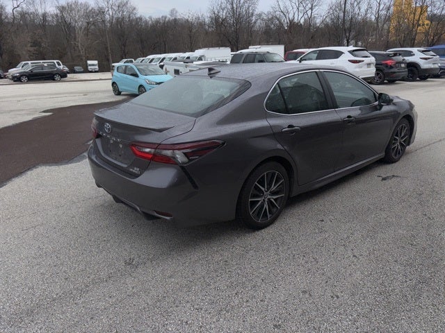 2023 Toyota Camry Hybrid SE