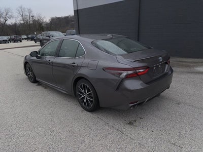 2023 Toyota Camry Hybrid SE