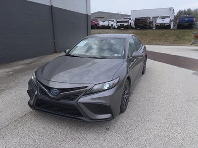 2023 Toyota Camry Hybrid SE