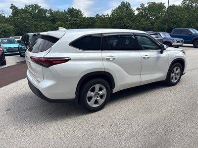 2021 Toyota Highlander LE