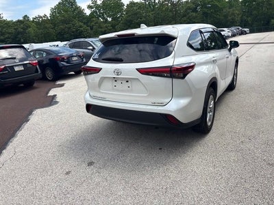 2021 Toyota Highlander LE