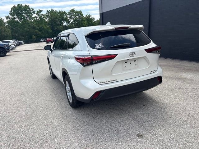 2021 Toyota Highlander LE