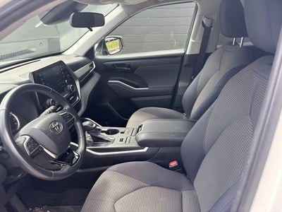 2021 Toyota Highlander LE