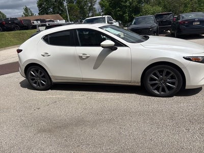 2023 Mazda Mazda3 2.5 S Preferred Package